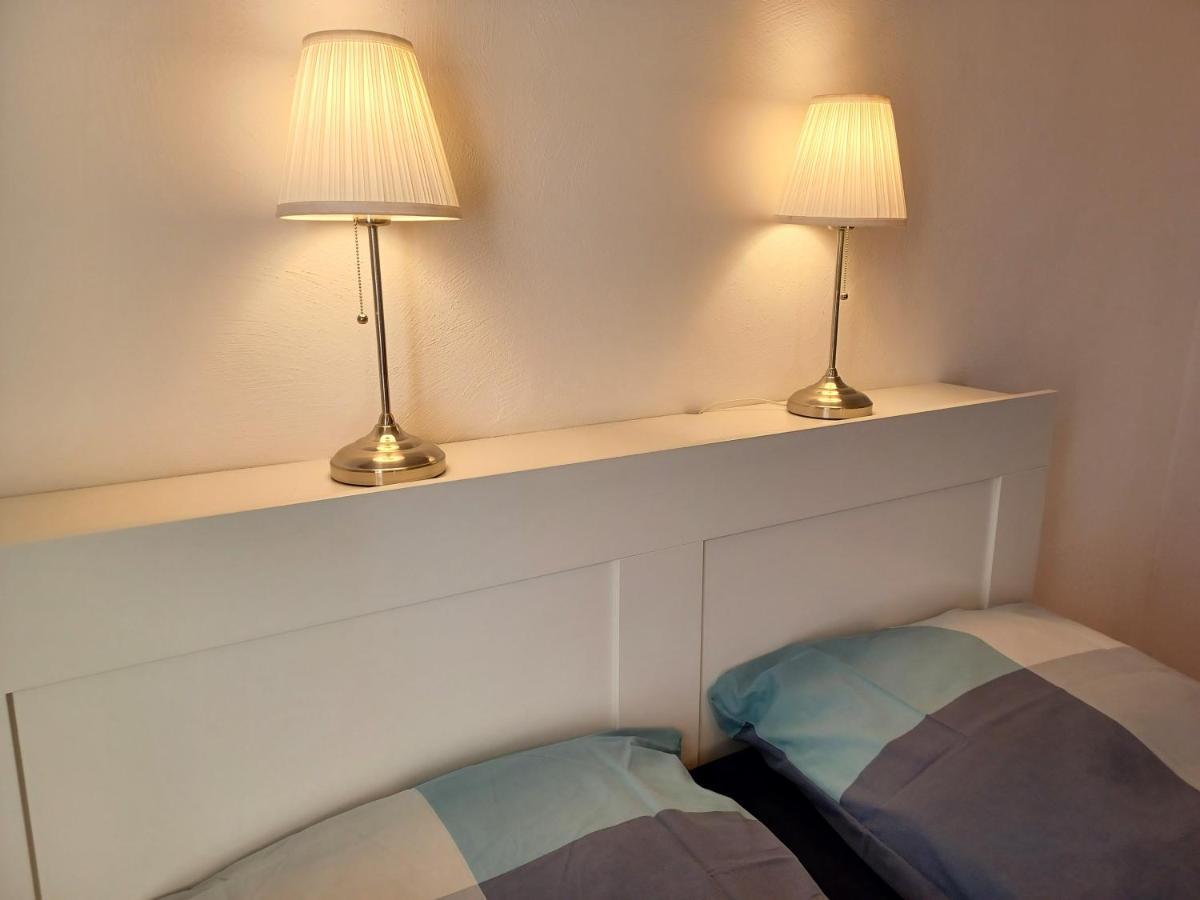 Ehemalige Bibliothek Apartment Fuer 2 Mit Kueche Kamin Netflix Parken Und Hofladen Steinhofel 외부 사진